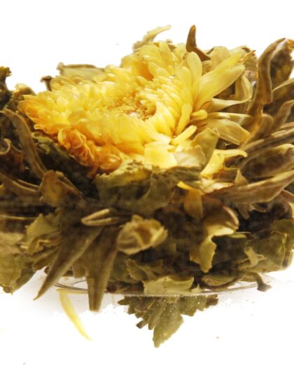 A wholesale 1 lb bulk bag of Golden Blessing Blooming Art Tea, featuring hand-tied green tea leaves with golden marigold blossoms that bloom beautifully when steeped.